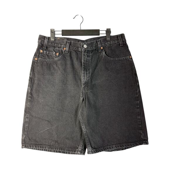 Vintage Levi's 550 Relaxed Fit Bermuda Denim Shorts 36 - Picture 1 of 7